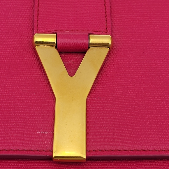 YVES  SAINT LAURENTCalfskin Classic Y Ligne Clutch Fuchsia..Authentic... - Picture 15 of 16